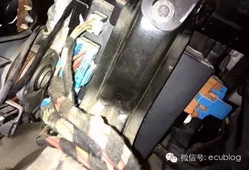 奔驰AAM防盗电脑